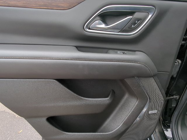 Used 2022 Chevrolet Tahoe High Country AWD/4WD image 25