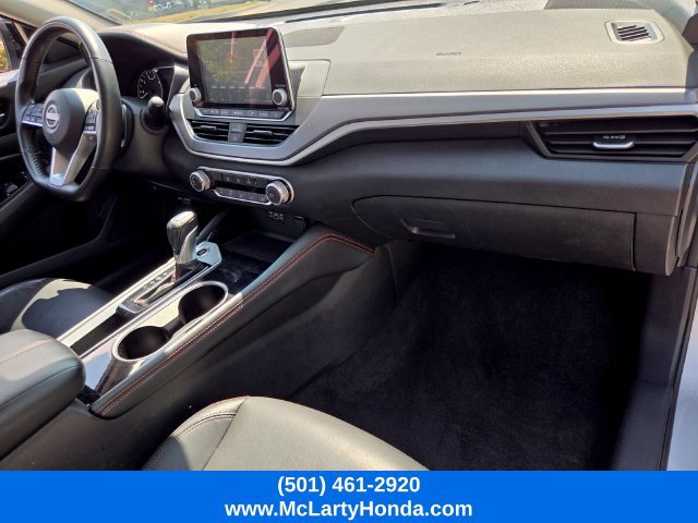 Used 2025 Nissan Altima 2.5 SR FWD image 16