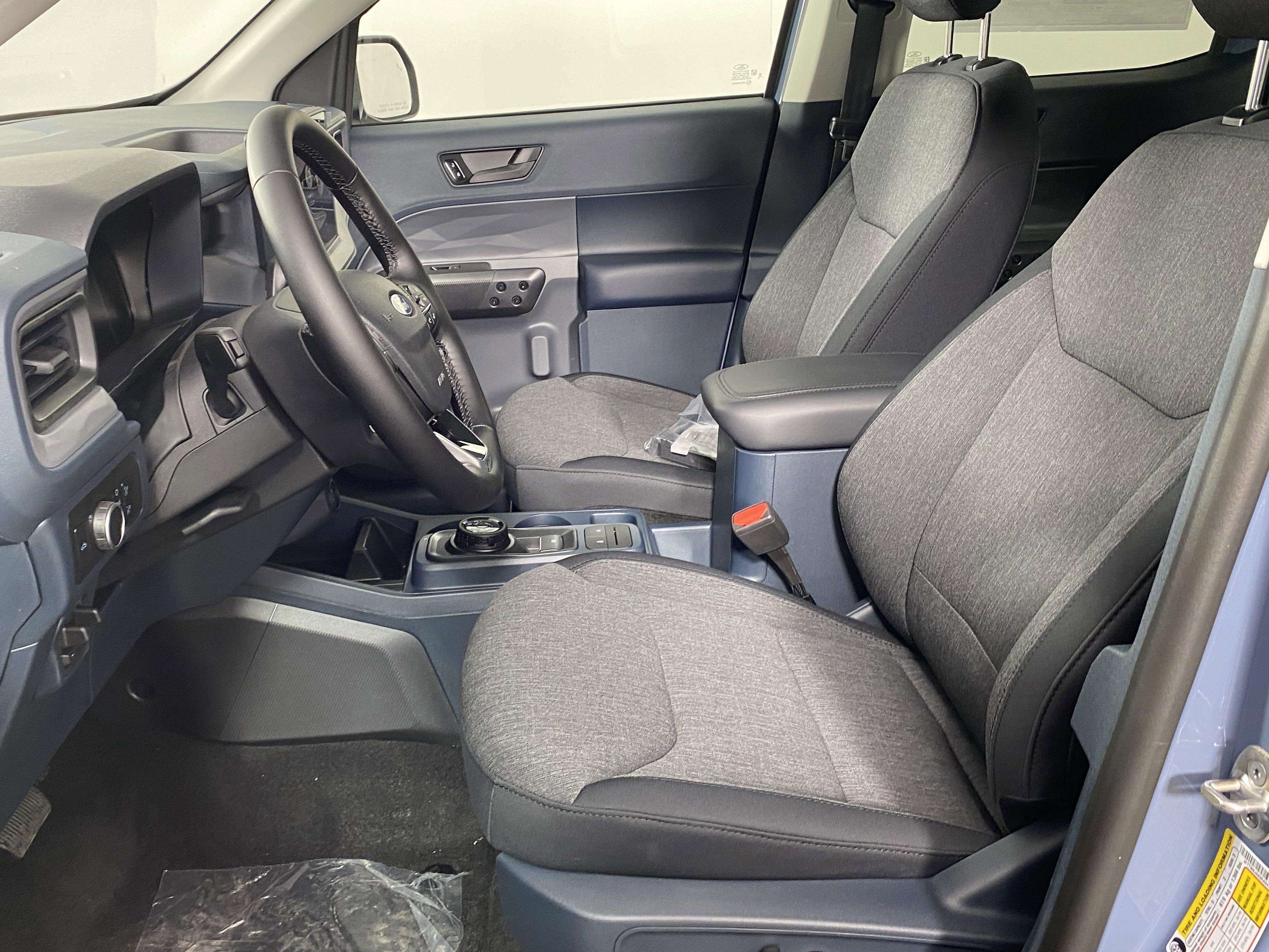 New 2025 Ford Maverick XLT w/ XLT Luxury Package AWD/4WD image 11