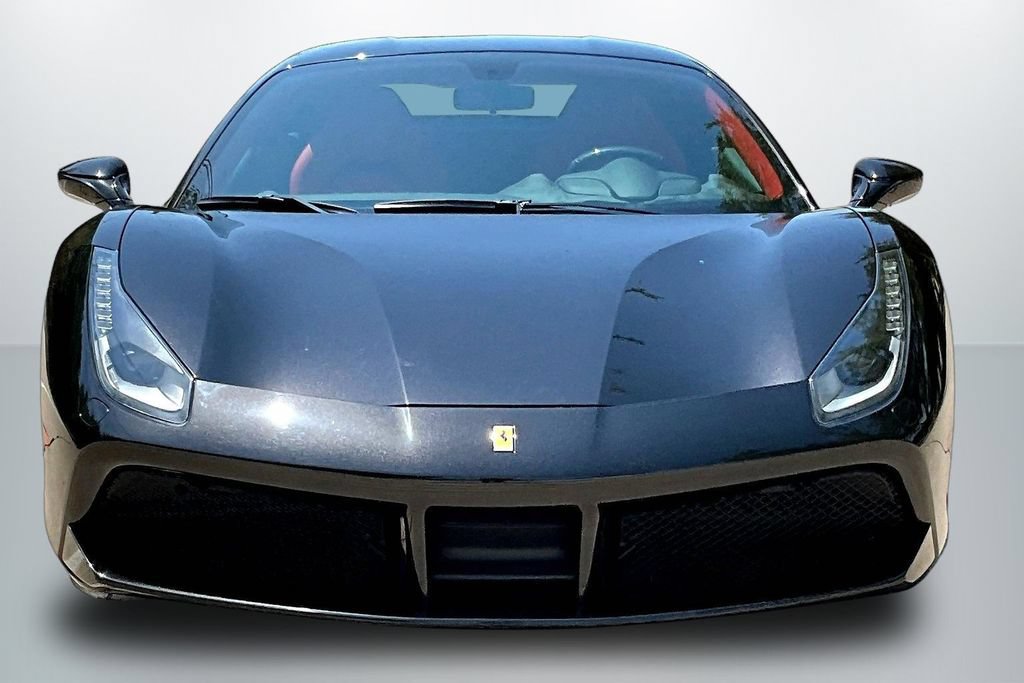 Used 2019 Ferrari 488 GTB RWD image 2