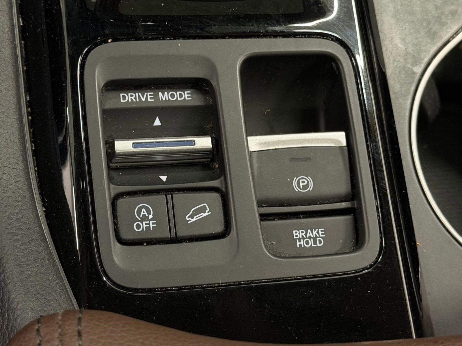 Used 2023 Honda Pilot Elite image 34
