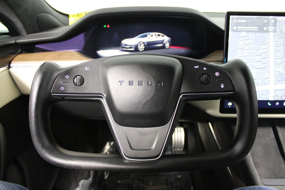 Used 2022 Tesla Model S AWD/4WD image 14