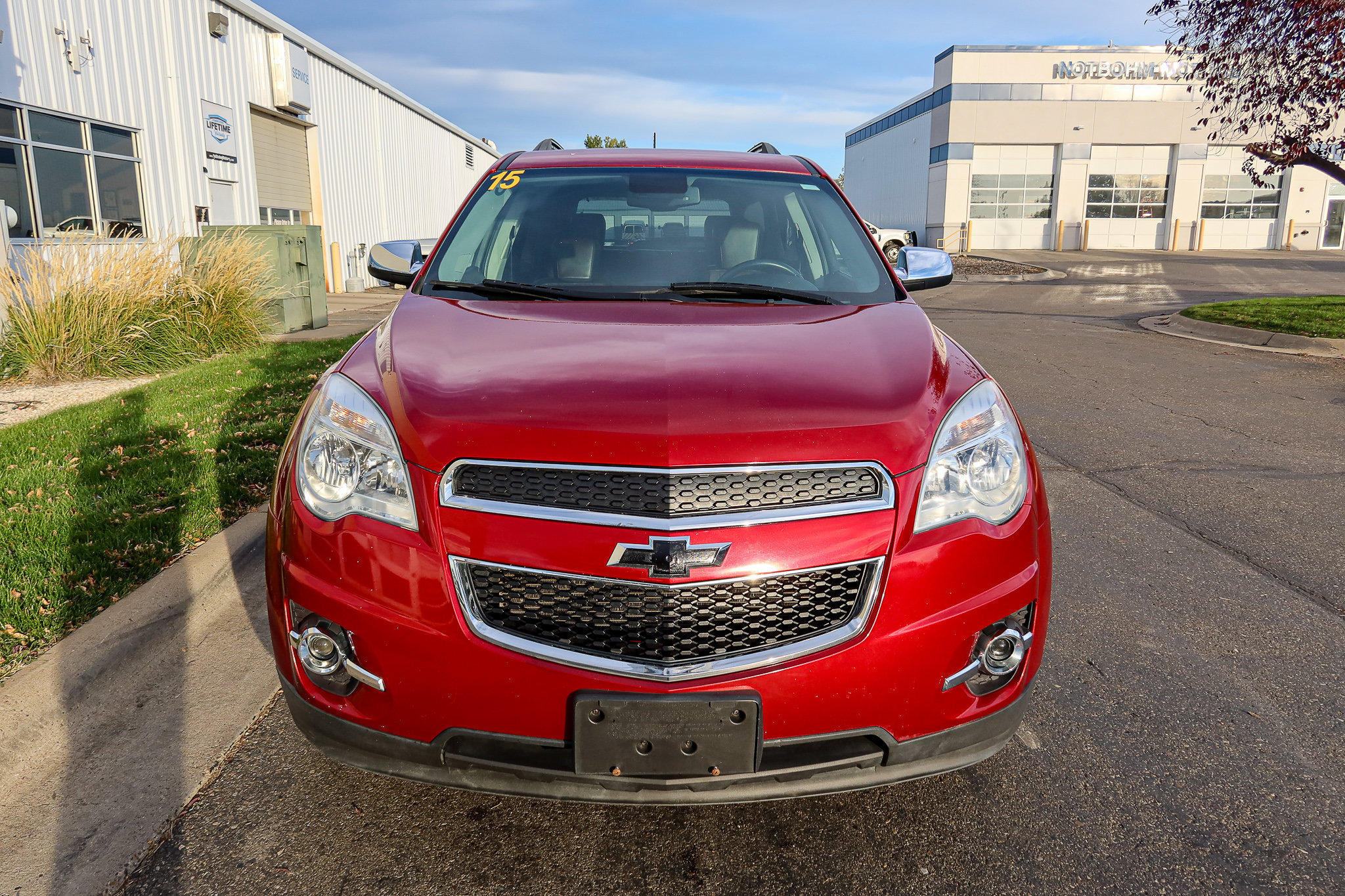 Used 2015 Chevrolet Equinox LT w/ Chrome Appearance Package AWD/4WD image 3