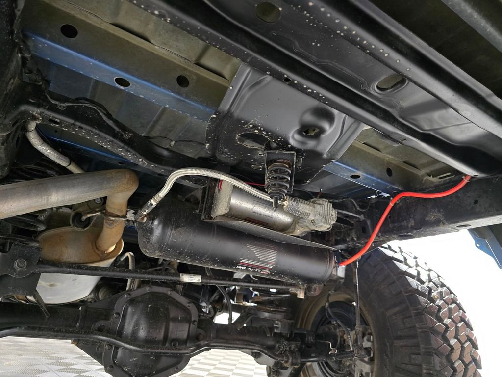 Used 2020 Jeep Gladiator Rubicon w/ Advanced Safety Group AWD/4WD image 17