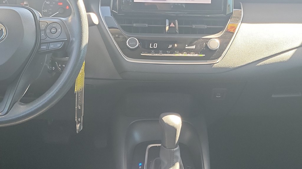 Used 2024 Toyota Corolla LE FWD image 14