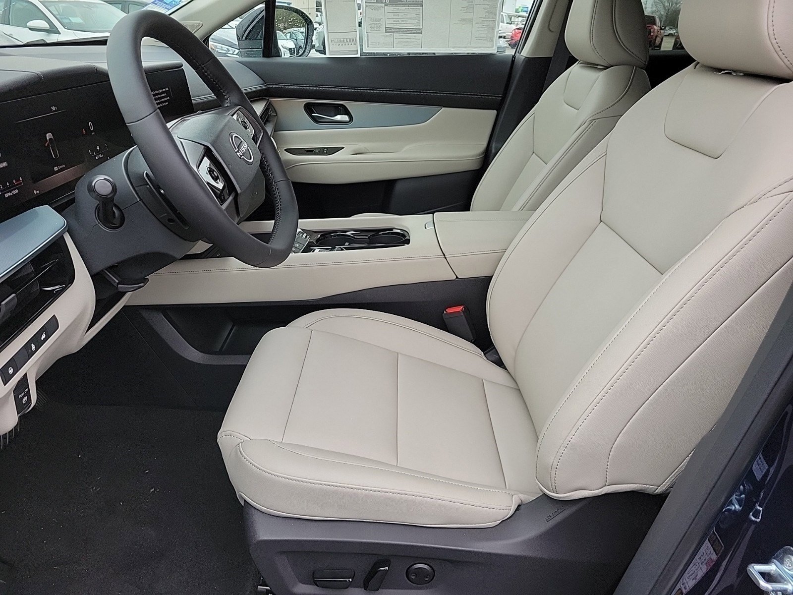 New 2025 Nissan Murano SL AWD/4WD image 13