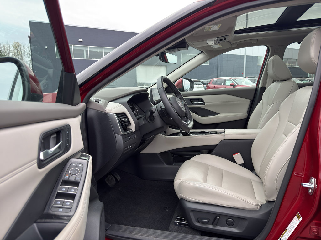 Certified 2023 Nissan Rogue SL w/ SL Premium Package image 11