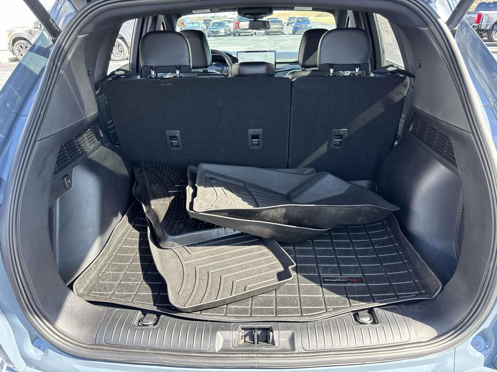 Used 2023 Ford Escape ST-Line Elite image 11