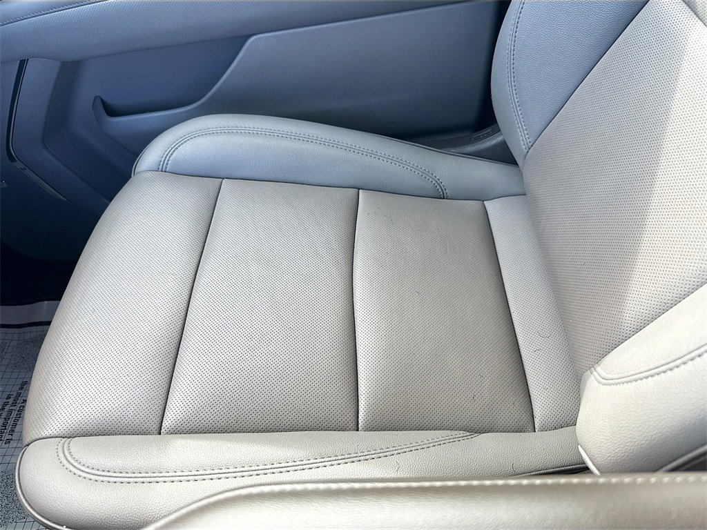 Used 2022 GMC Yukon SLT w/ SLT Luxury Package image 22