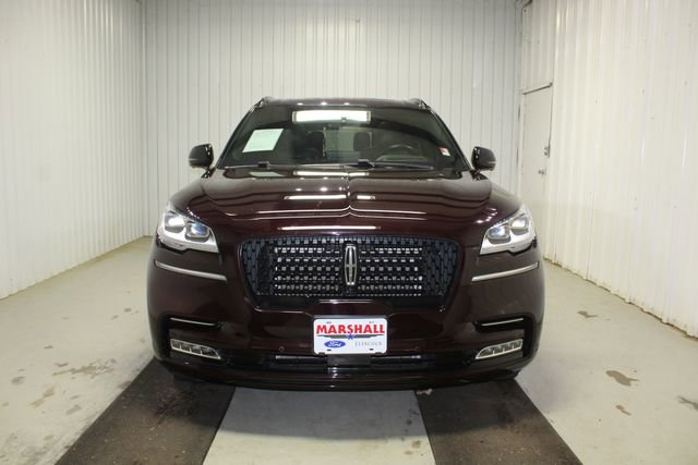 Used 2023 Lincoln Aviator Reserve w/ Equipment Group 201A AWD/4WD image 2