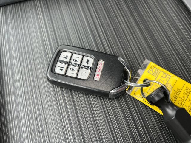 Used 2019 Honda Odyssey Elite image 31
