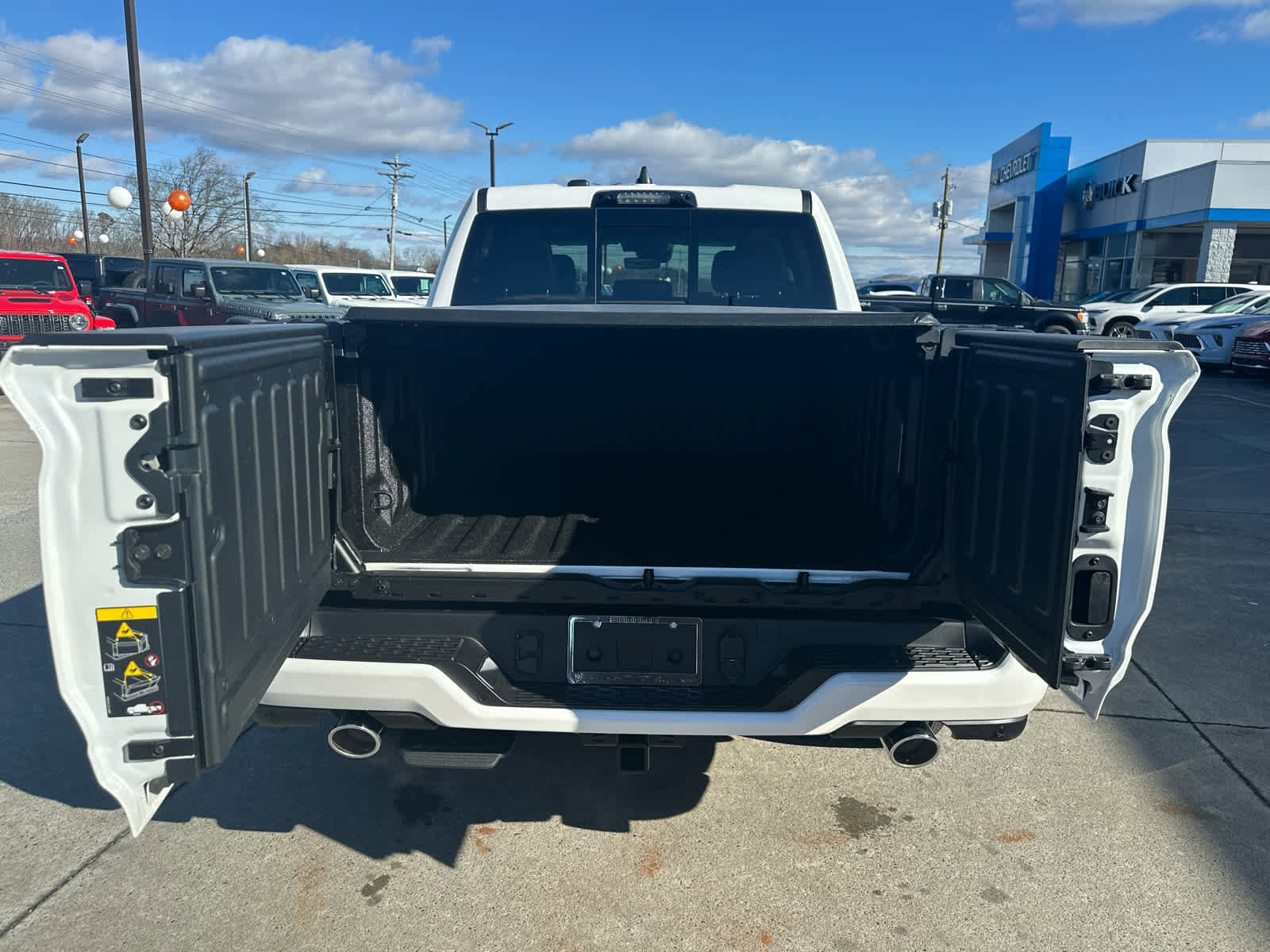 New 2026 RAM 1500 Tungsten w/ Trailer Tow Group image 11