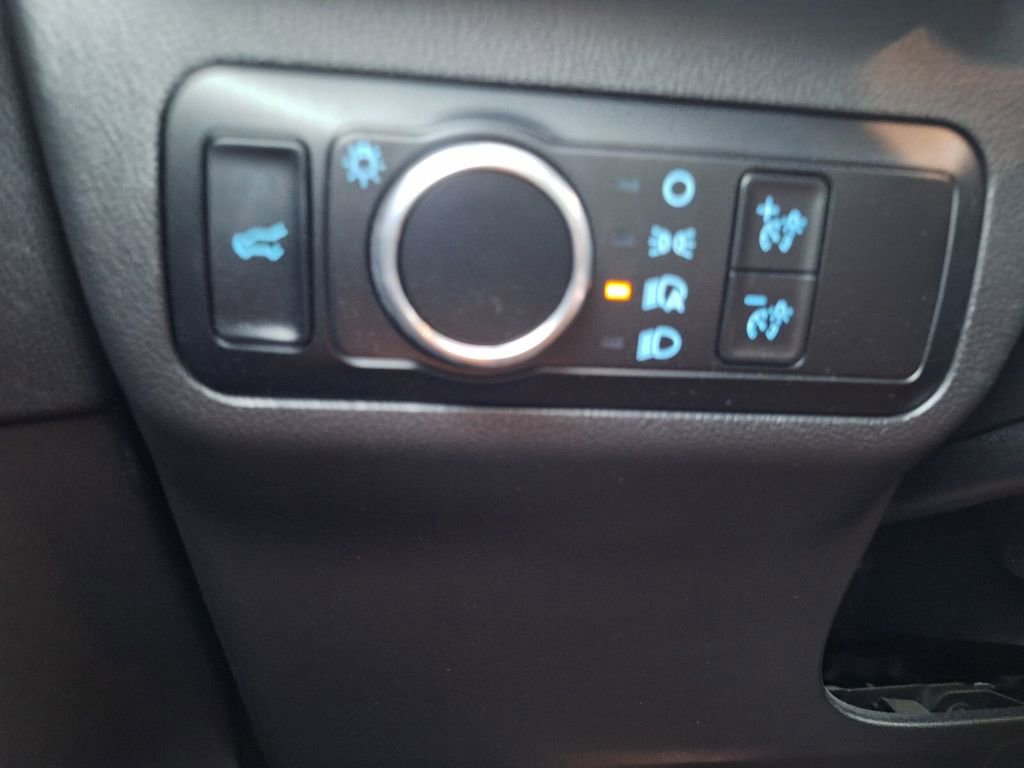 Used 2024 Ford Escape ST-Line FWD image 10
