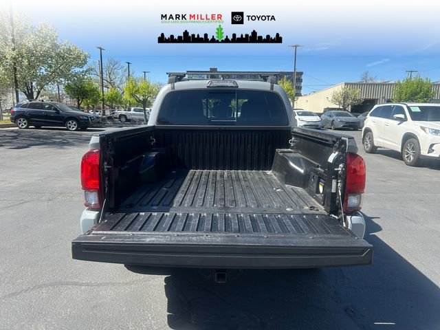 Certified 2019 Toyota Tacoma TRD Sport image 18