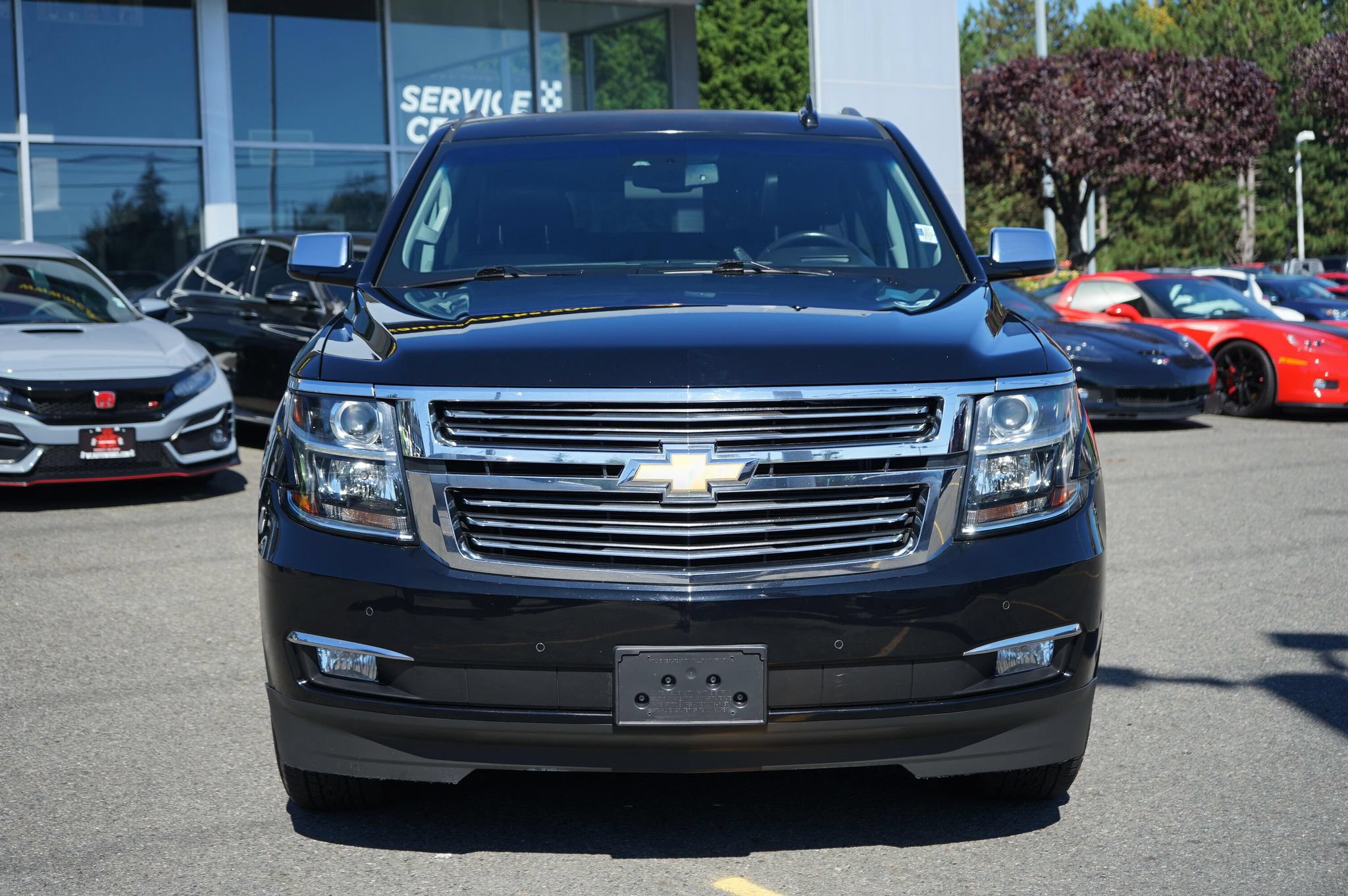 Used 2017 Chevrolet Suburban Premier AWD/4WD image 8