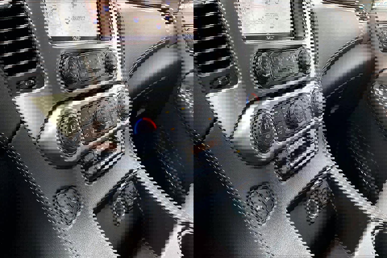 Used 2016 Chevrolet Suburban LT w/ Max Trailering Package image 32