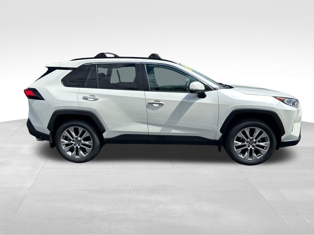 Used 2019 Toyota RAV4 Limited w/ All Weather Liner Package image 6