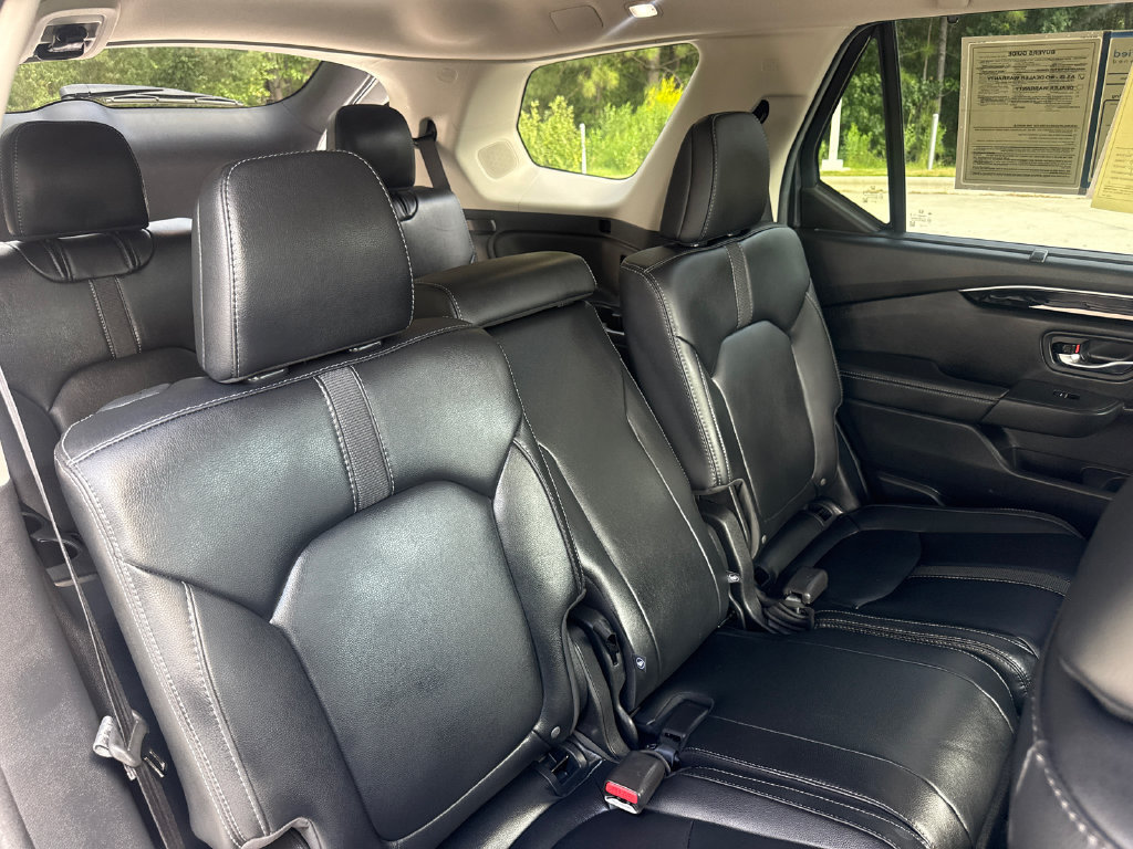 Certified 2024 Honda Pilot Touring image 34