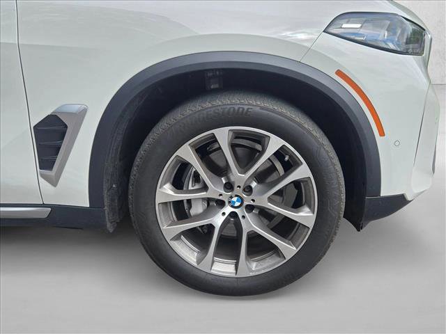 Used 2024 BMW X5 xDrive40i w/ Premium Package image 25