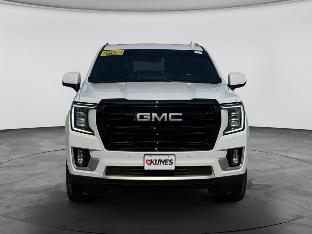 Used 2023 GMC Yukon SLT w/ SLT Luxury Package AWD/4WD image 2