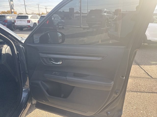 Used 2024 Honda CR-V Sport image 7
