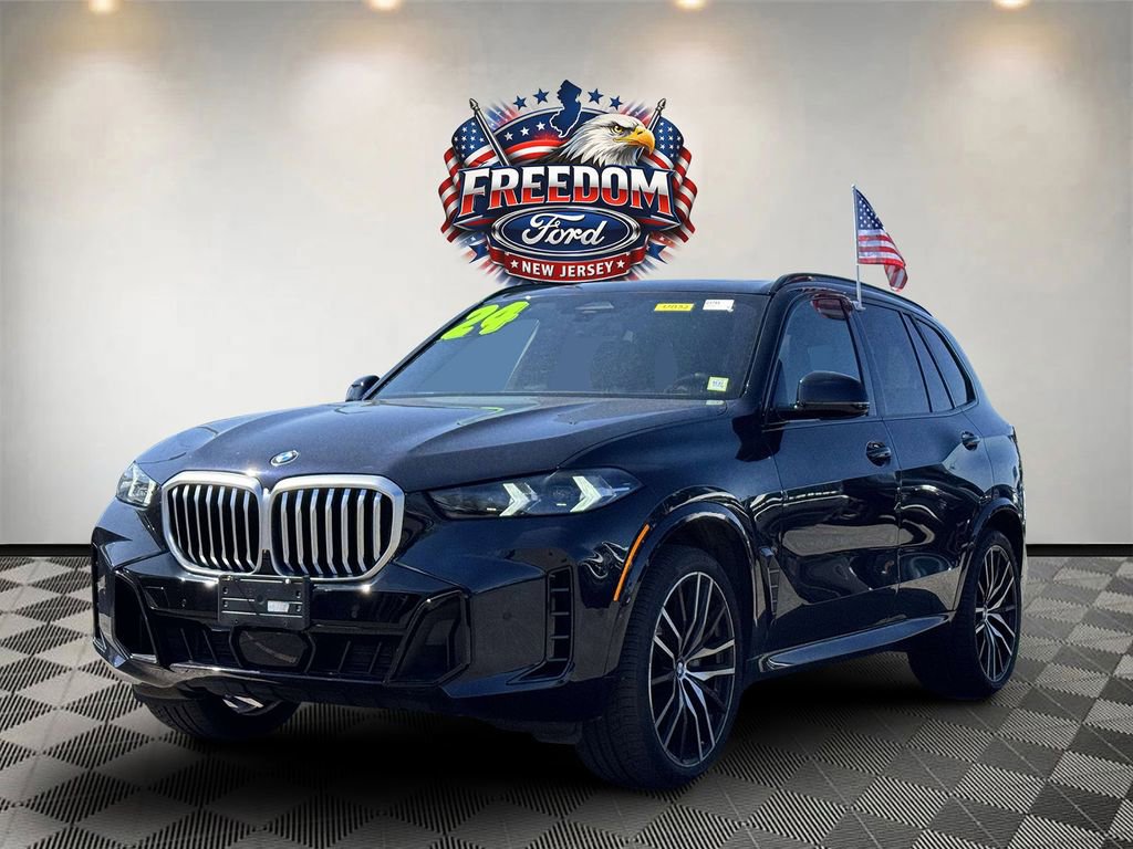 Used 2024 BMW X5 sDrive40i w/ M Sport Package image 2