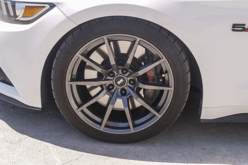Used 2015 Ford Mustang GT Premium w/ Enhanced Security Package RWD image 4