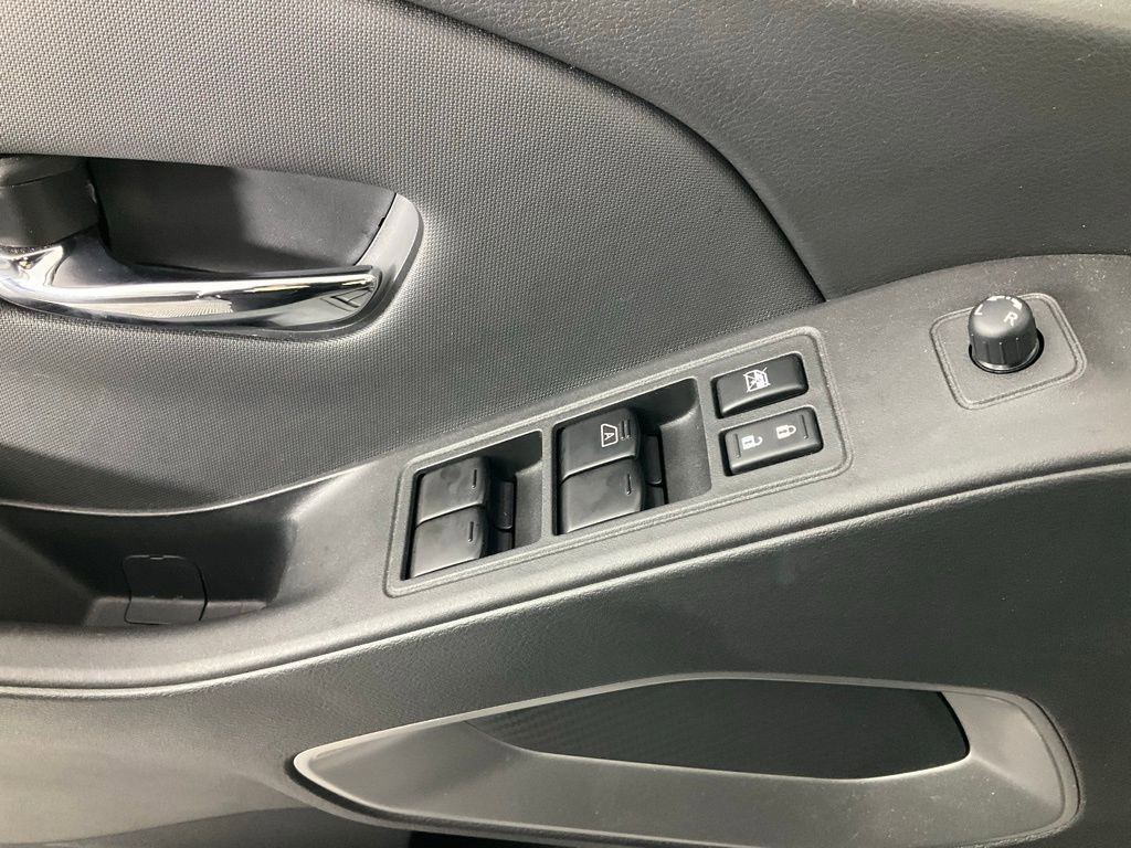 Used 2024 Nissan Frontier SV w/ Technology Package image 14