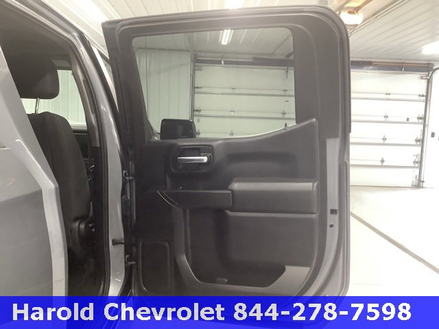 Used 2022 Chevrolet Silverado 1500 Custom w/ LPO, Dark Essentials Package image 8