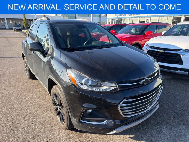 Used 2018 Chevrolet Trax LT w/ Redline Edition AWD/4WD image 5