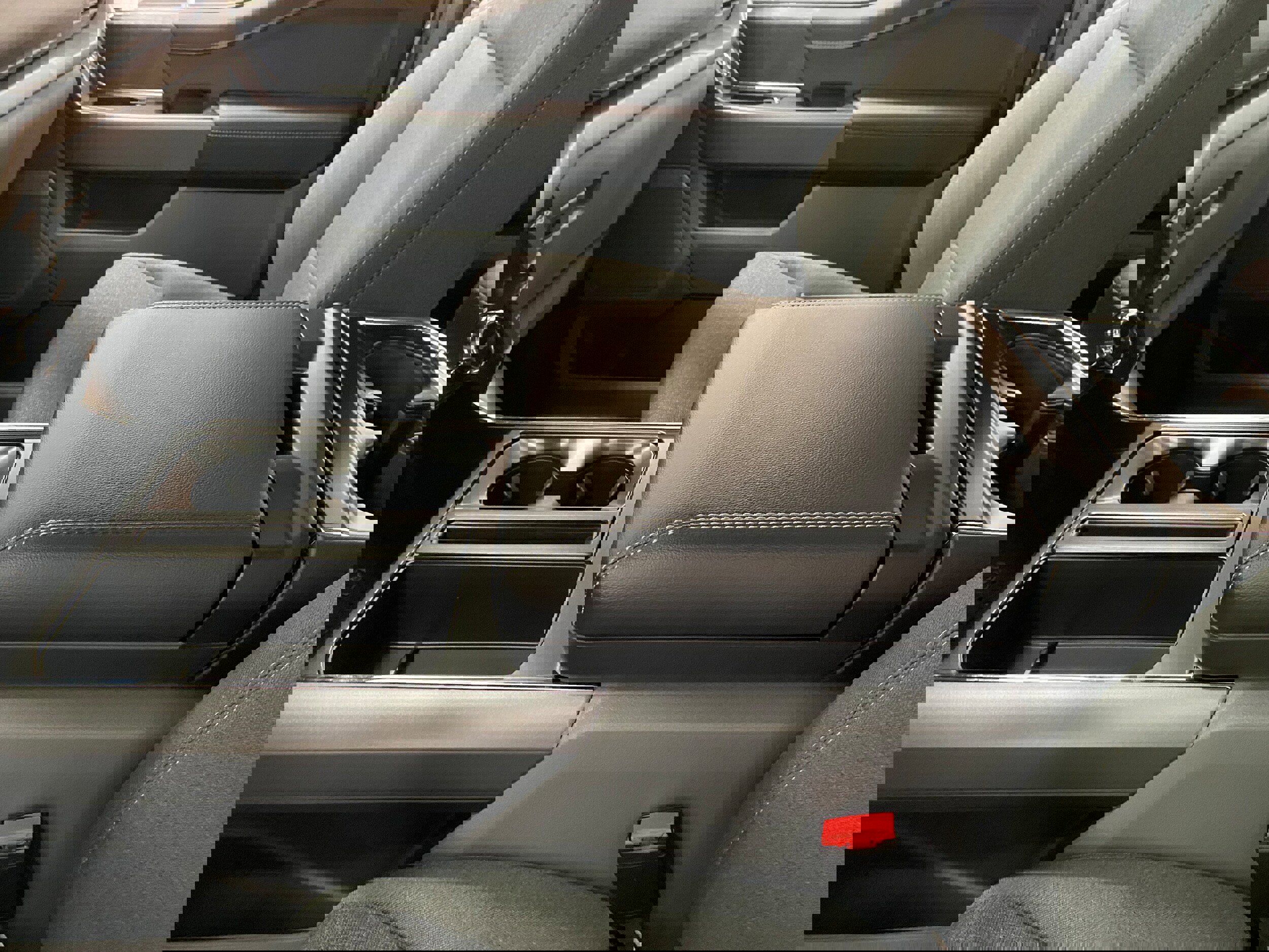 New 2025 Ford F150 XLT w/ Equipment Group 303A High image 24