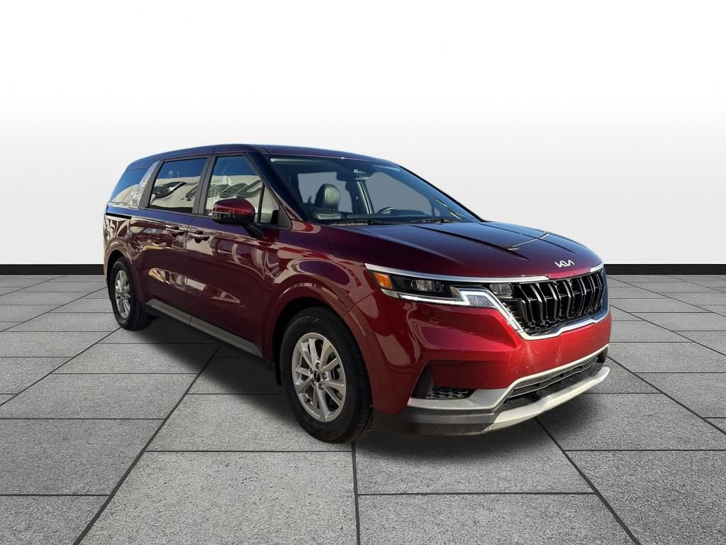 Used 2024 Kia Carnival LX image 7