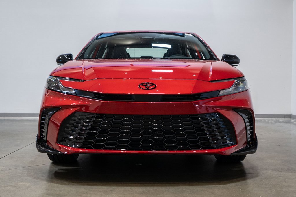 New 2026 Toyota Camry Hybrid image 2