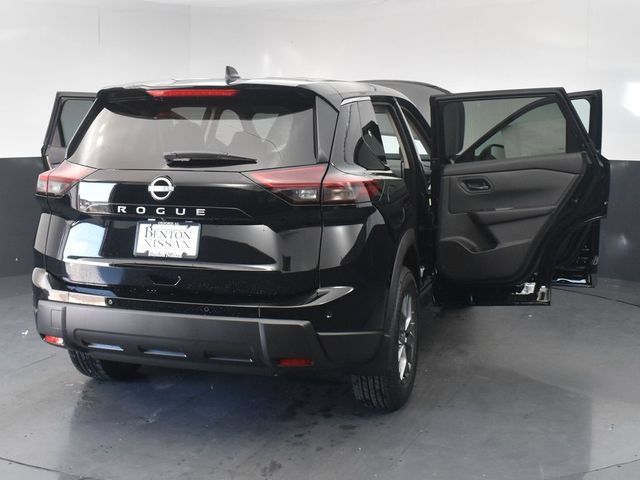 New 2025 Nissan Rogue S FWD image 27