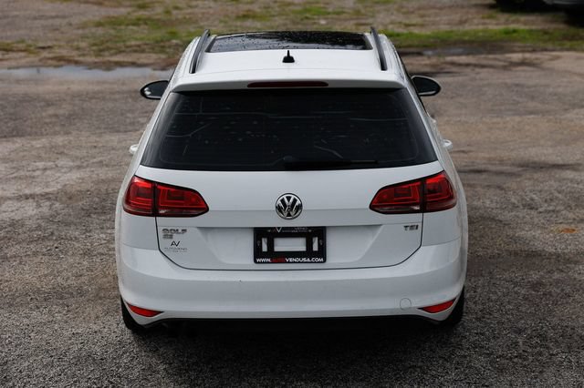 Used 2017 Volkswagen Golf SE FWD image 10