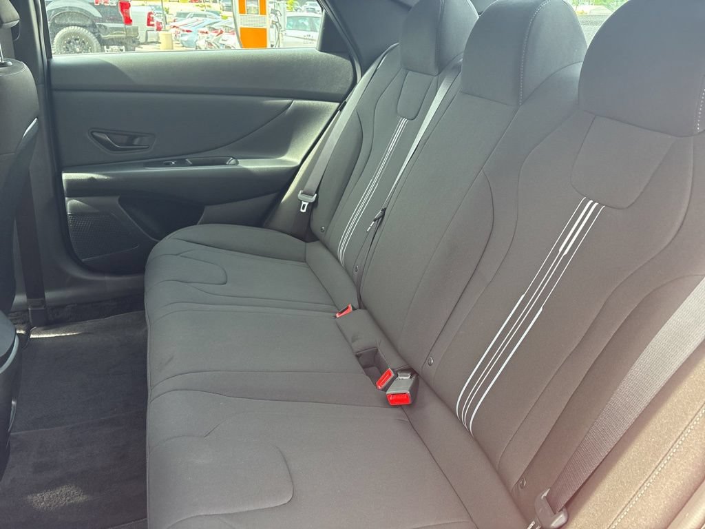Certified 2026 Hyundai Elantra Sport FWD image 15