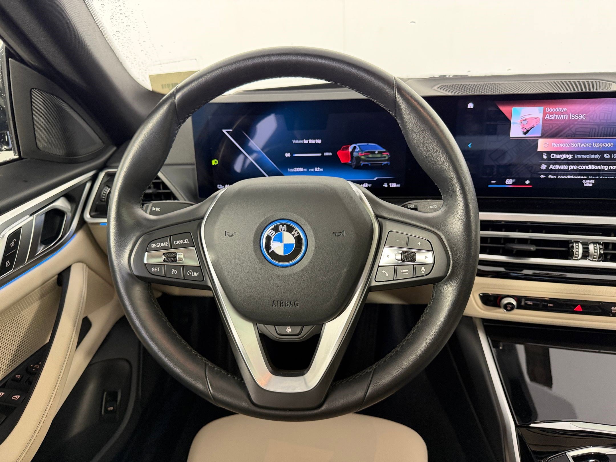 Used 2023 BMW i4 eDrive35 w/ Premium Package RWD image 16