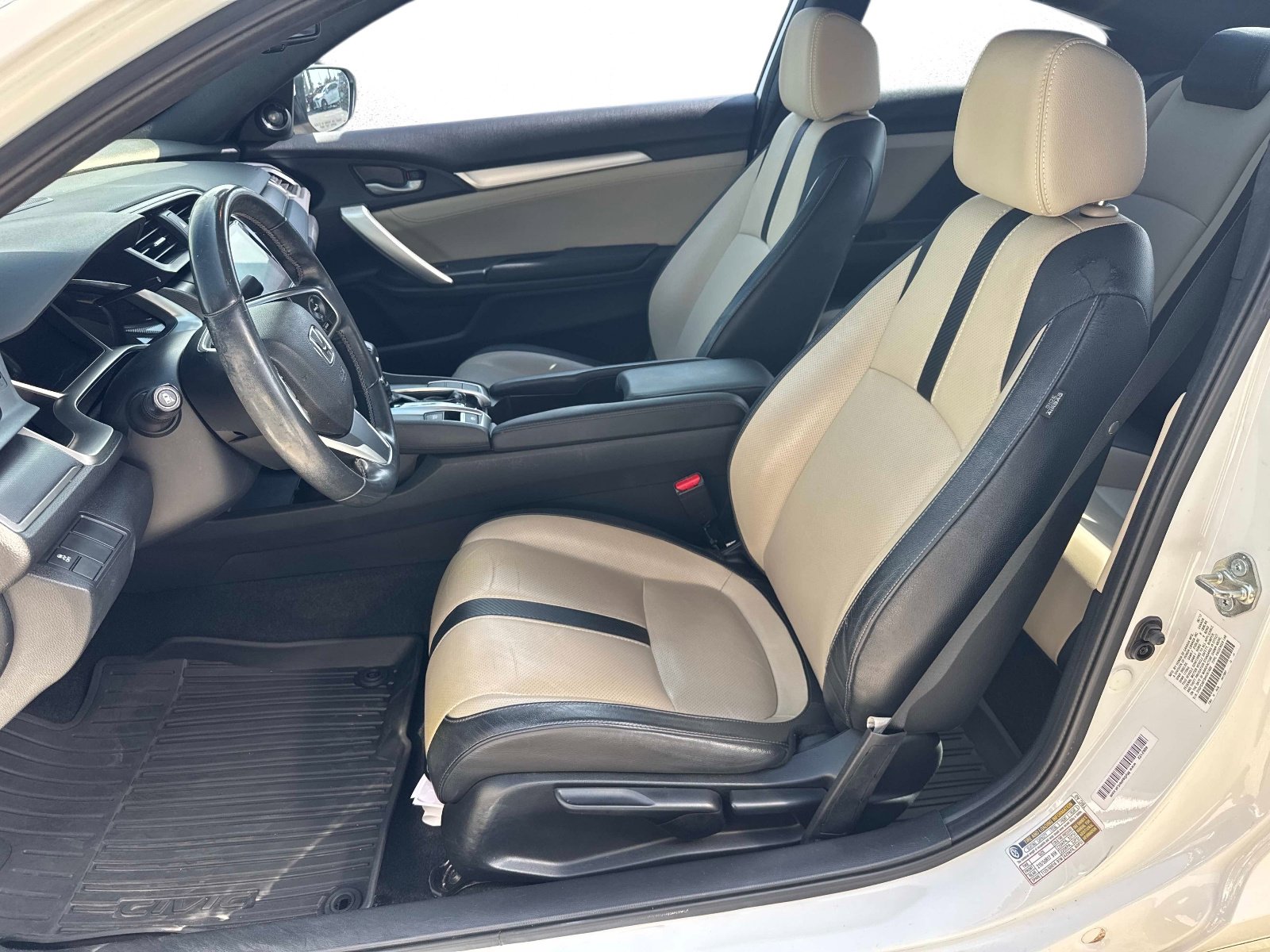 Used 2017 Honda Civic EX-L image 14