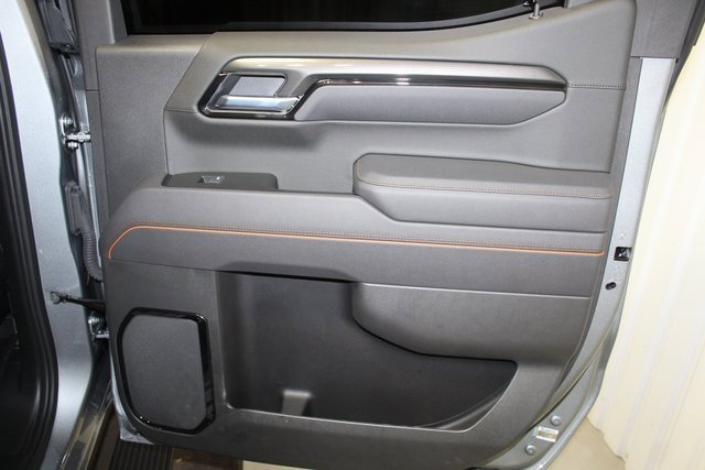 Used 2025 GMC Sierra 1500 AT4 w/ AT4 Premium Package image 16