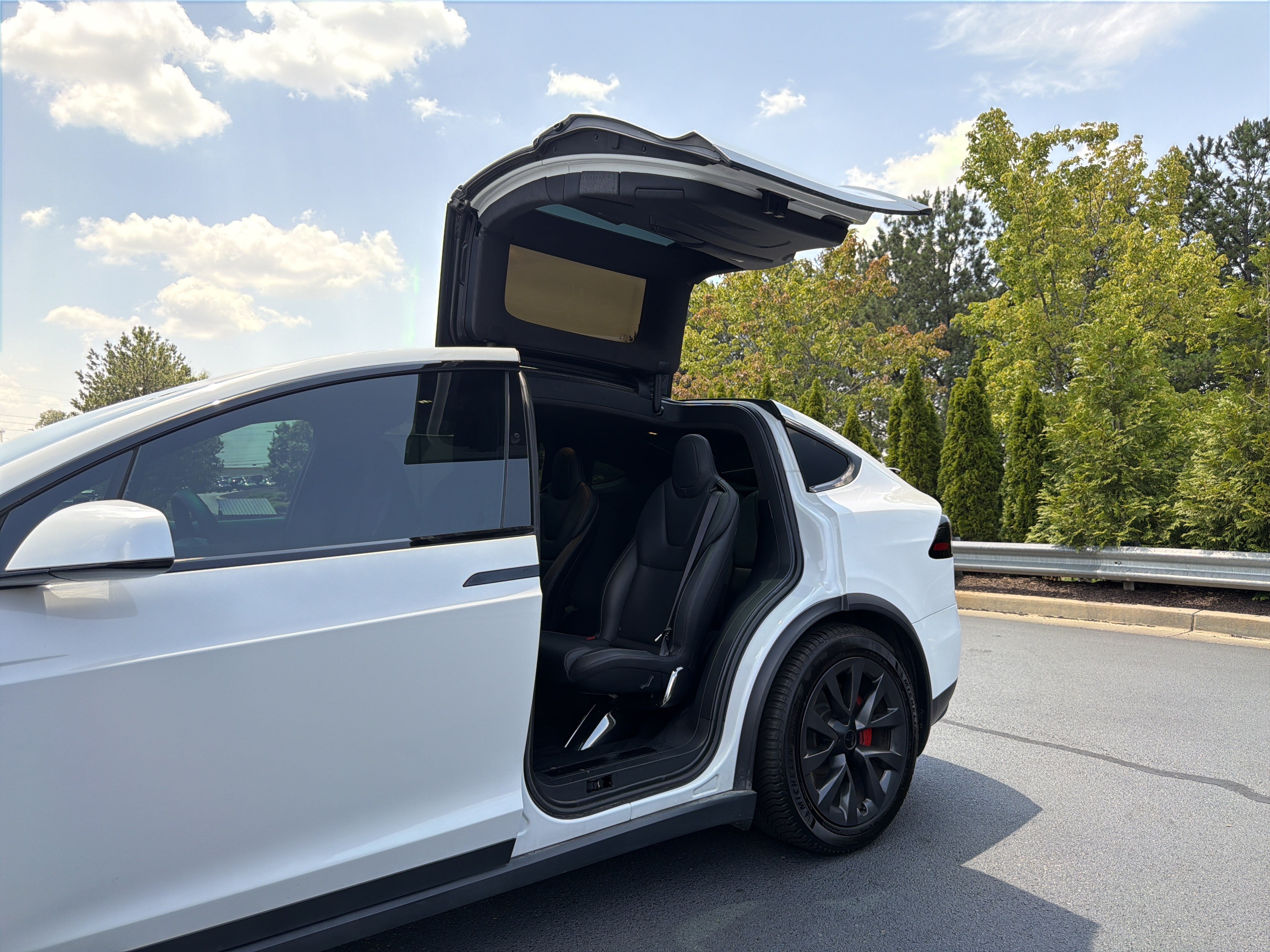 Used 2023 Tesla Model X Plaid AWD/4WD image 35