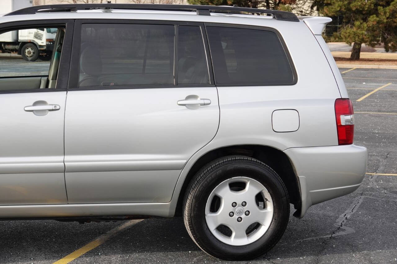 Used 2005 Toyota Highlander Limited AWD/4WD image 14