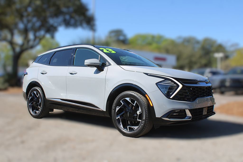 Certified 2023 Kia Sportage SX image 3