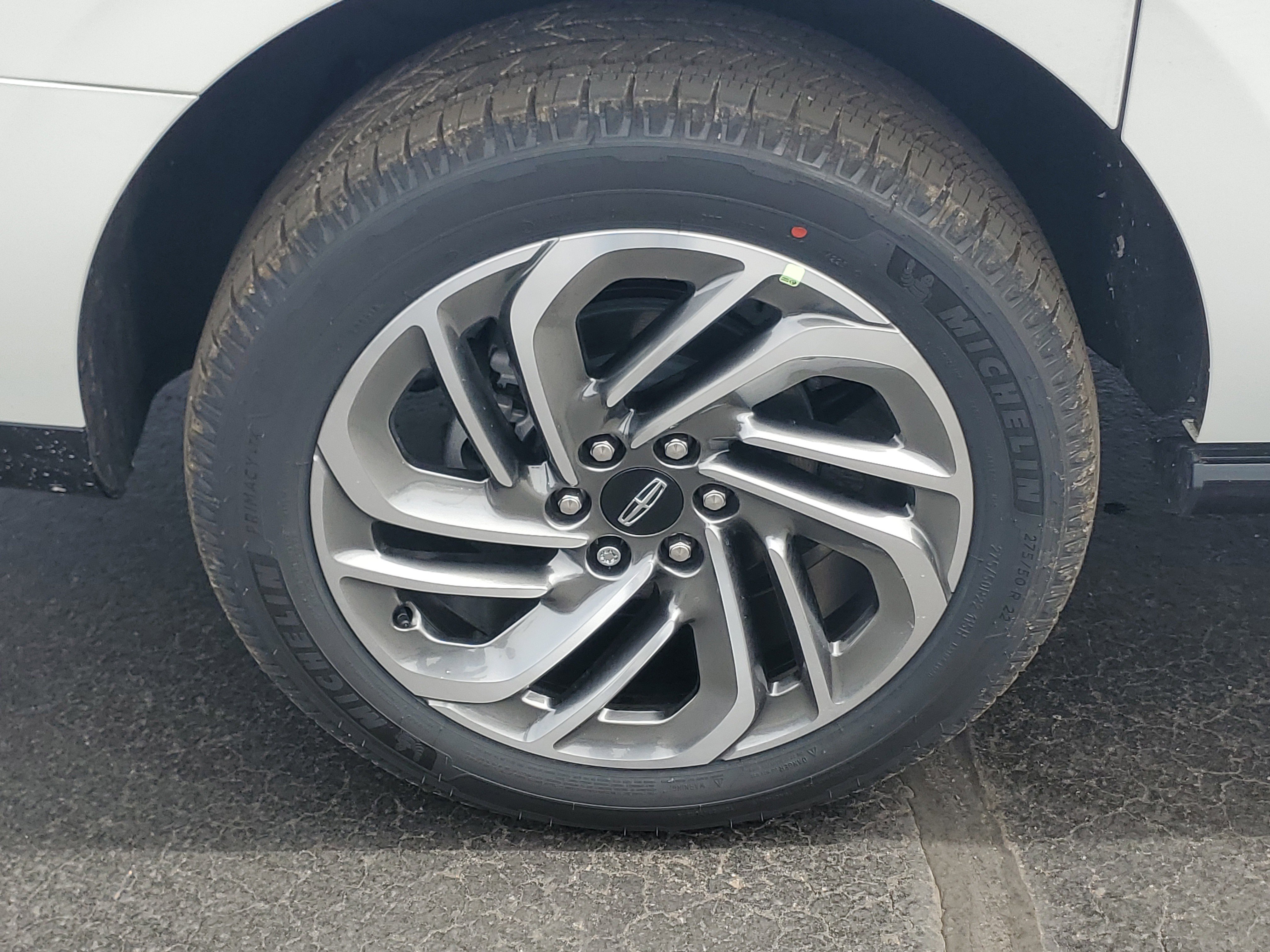 New 2025 Lincoln Navigator L Reserve AWD/4WD image 5