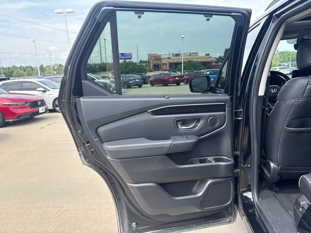 Certified 2023 Honda Pilot Elite image 41