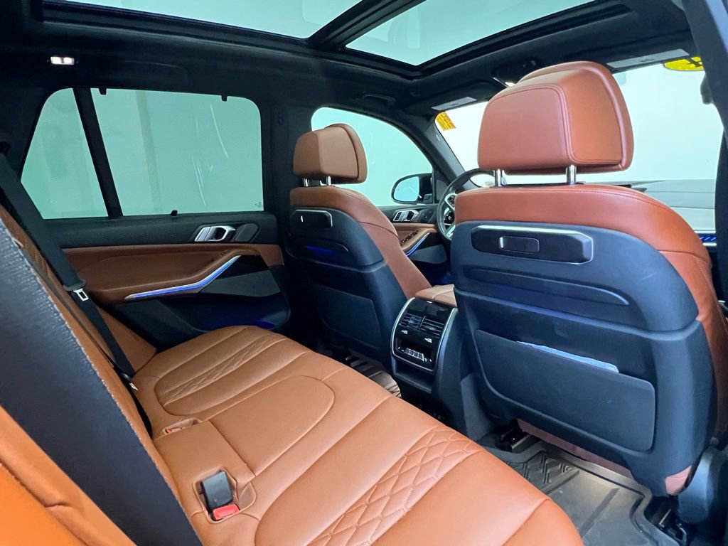 Certified 2024 BMW X5 M60i AWD/4WD image 8