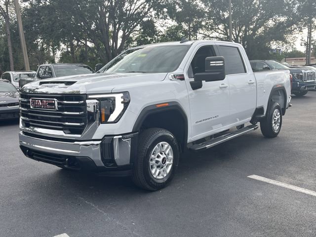 New 2026 GMC Sierra 2500 SLE image 2