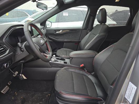 Used 2024 Ford Escape ST-Line w/ Tech Pack #1 image 4
