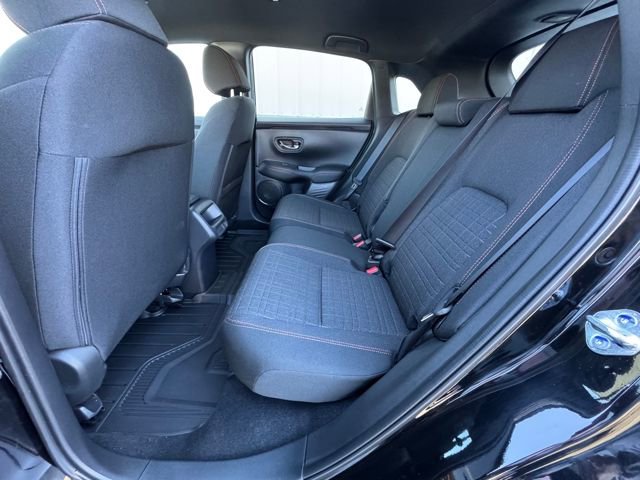 Used 2025 Honda HR-V Sport image 36