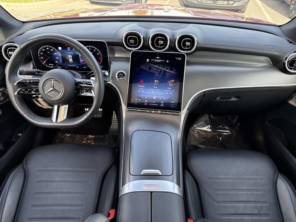Used 2024 Mercedes-Benz GLC 300 4MATIC image 19