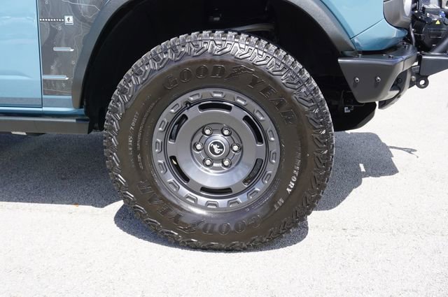 Certified 2023 Ford Bronco Everglades image 9